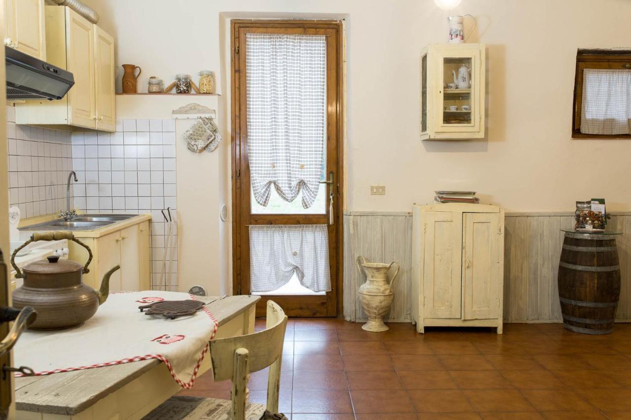 Agriturismo Le Baccane Винчи Экстерьер фото